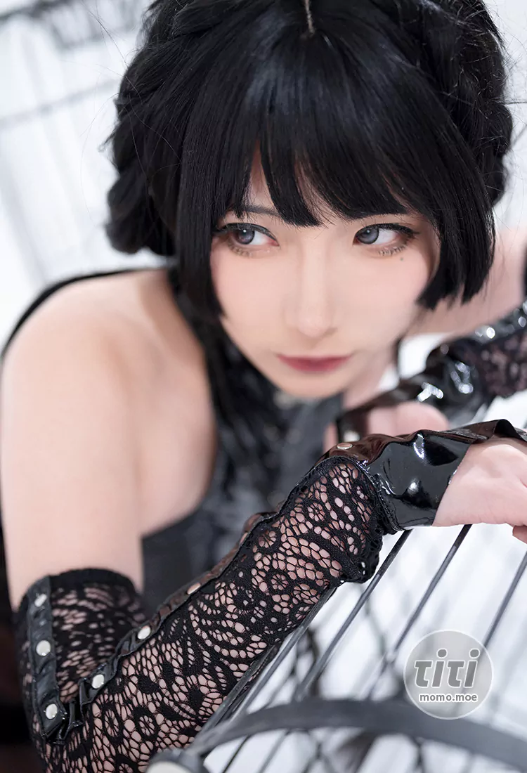 是三不是世w – NO.10 功夫旗袍 [18P-426MB]