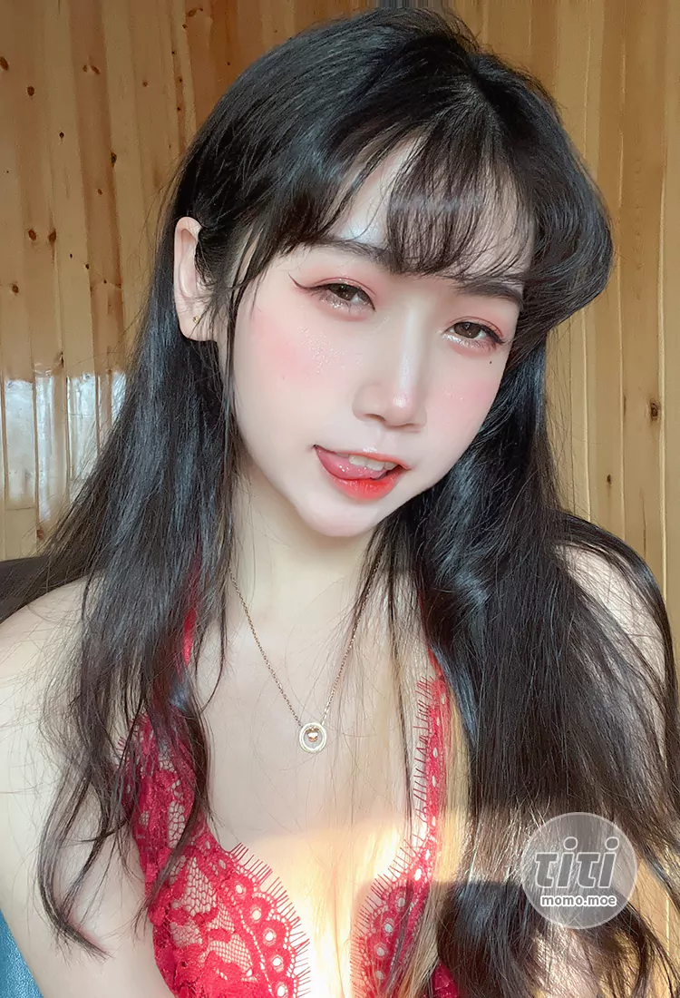 不呆猫 – NO.30 霸气红色人妻 [57P1V-1.77GB]