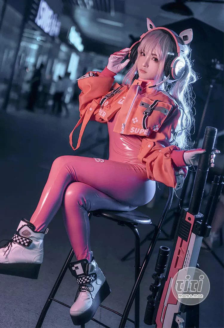 九九八XY – NO.13 萤火虫漫展 NIKKE 胜利女神 爱丽丝 [18P-75MB]