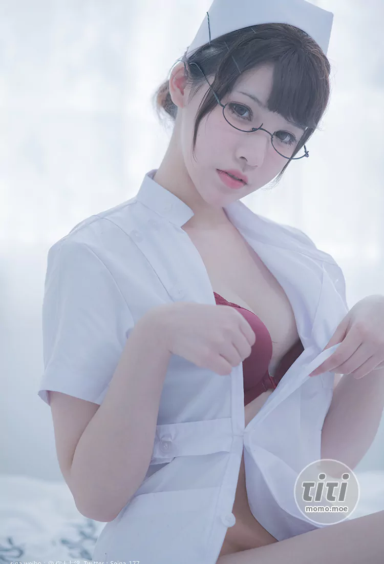 你十七鸽 – 3套写真合集 持续更新