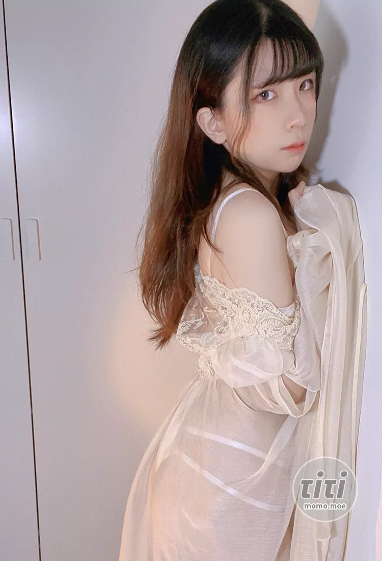 萌萌子_Moeko – NO.001 魅魔公主 [30P2V-227MB]