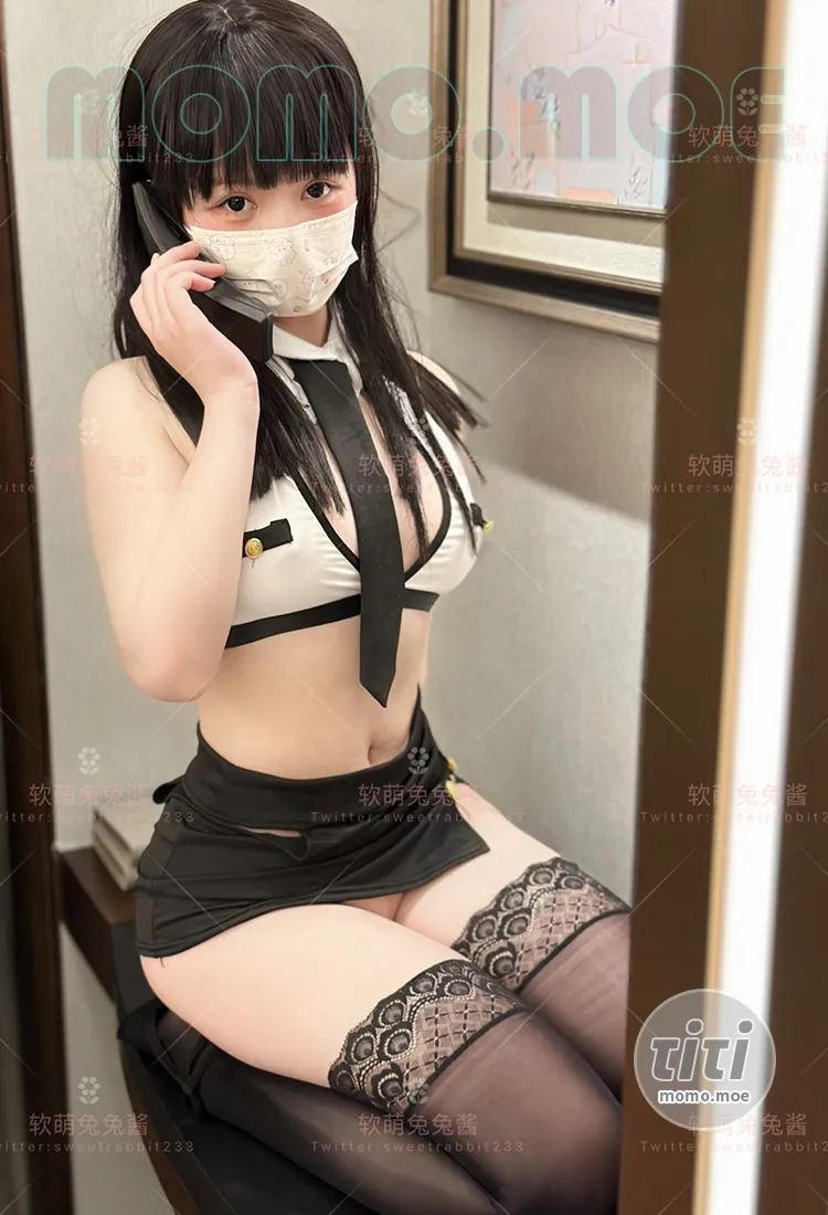 软萌兔兔酱– Titi 社
