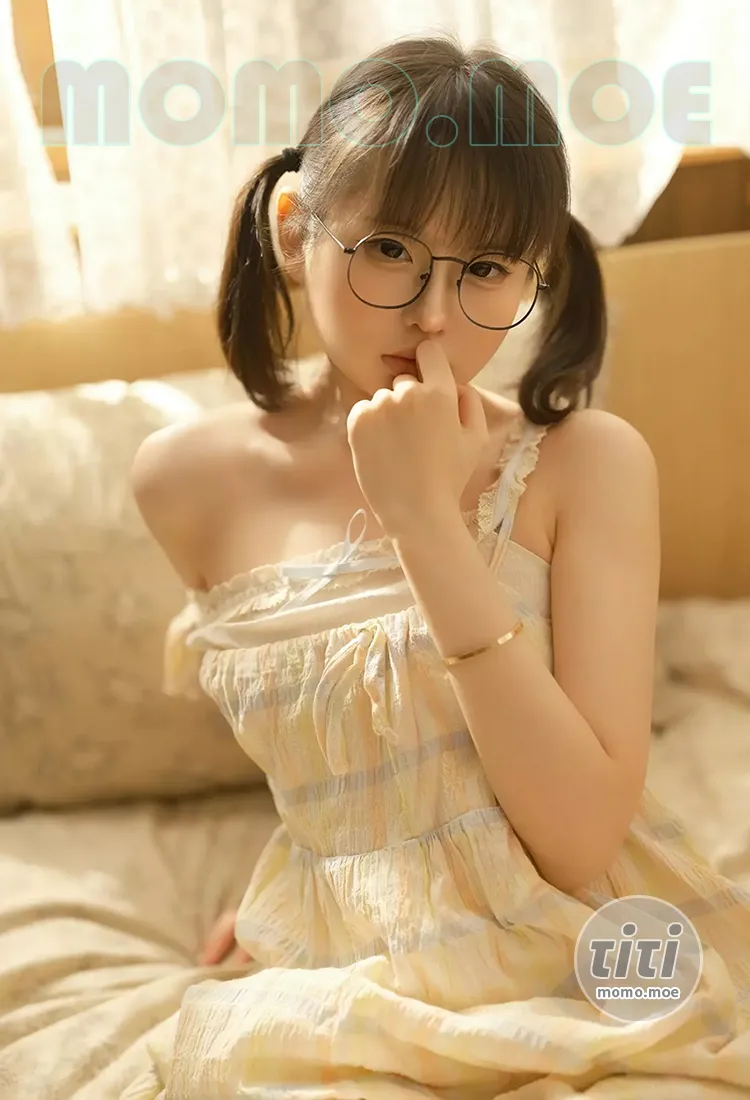 幼水铃衣 – NO.002 晨醒 [64P-165MB]