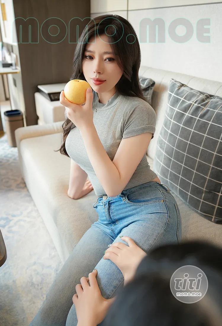 白茹雪 – NO.001 灰T牛仔裤 [107P+1V-1.22GB]