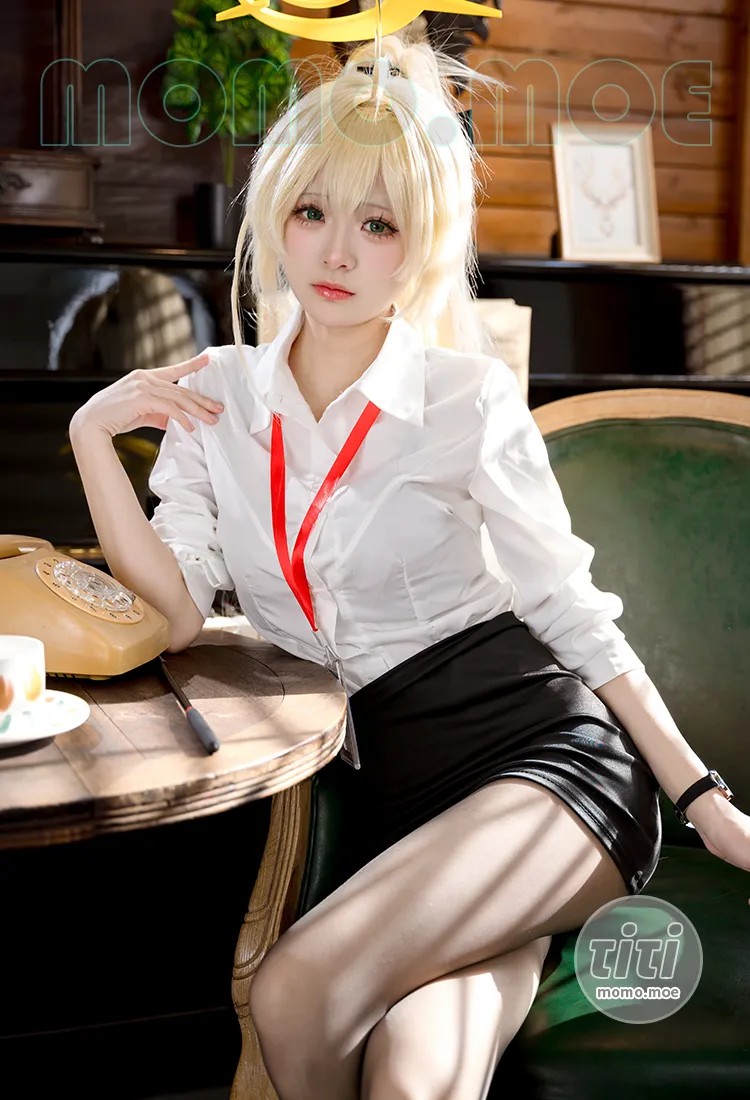 九柒喵 – NO.011 蔚蓝档案 笑面教授 OL制服 [53P-679MB]