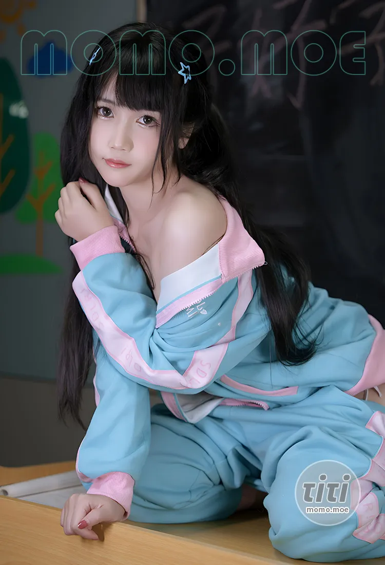 不呆猫 – NO.067 涂油教室实习生 [76P+1V-1.18G]