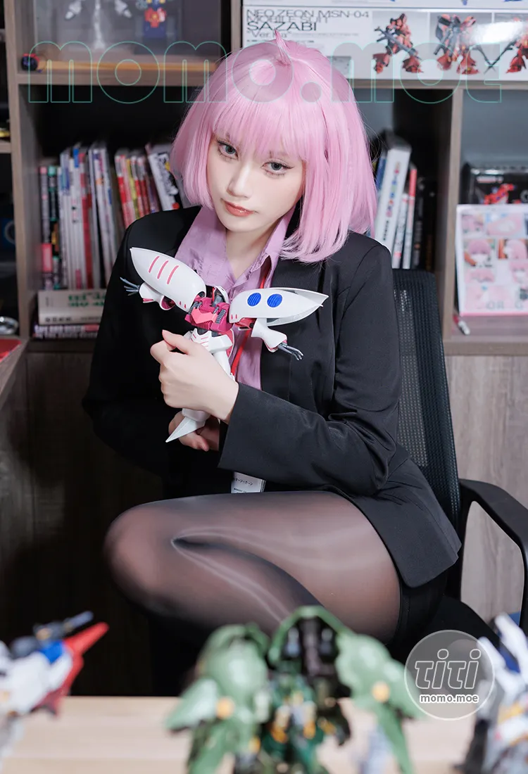 Cien恩恩 – NO.013 Apr.T2-HamanOL [25P-192M]