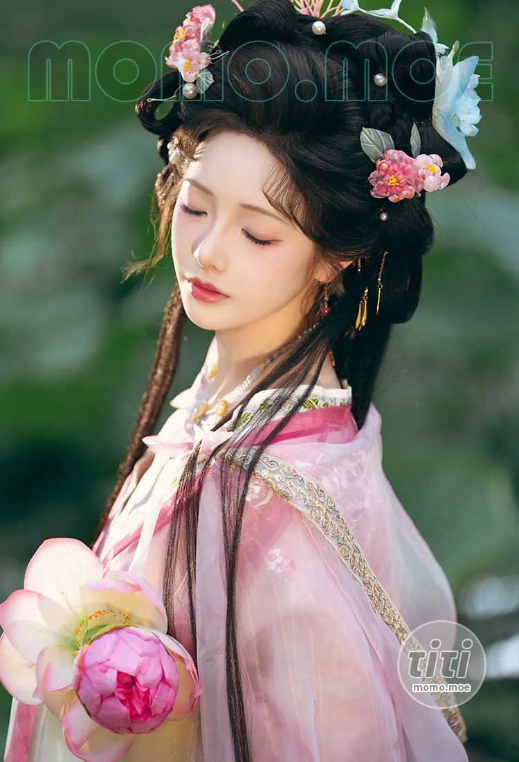 雯妹不讲道理 – NO.114 祝您中秋快乐owo [20P-156M]