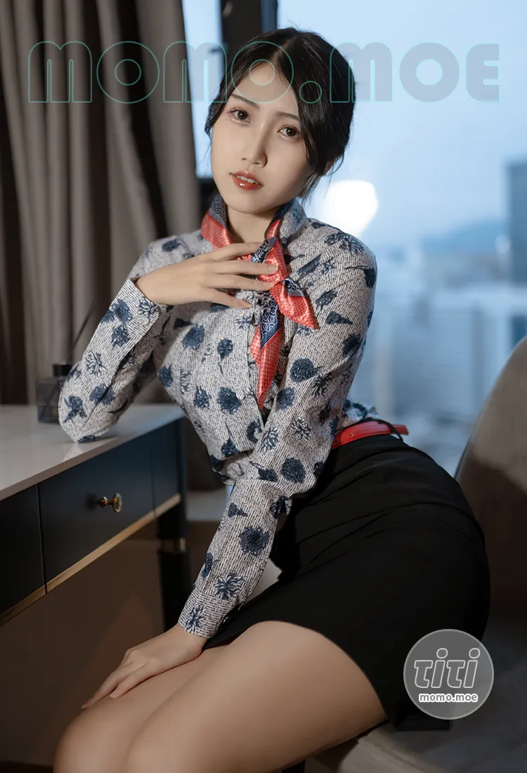 不呆猫 – NO.070 东航空姐制服 [66P+1V-1.6G]
