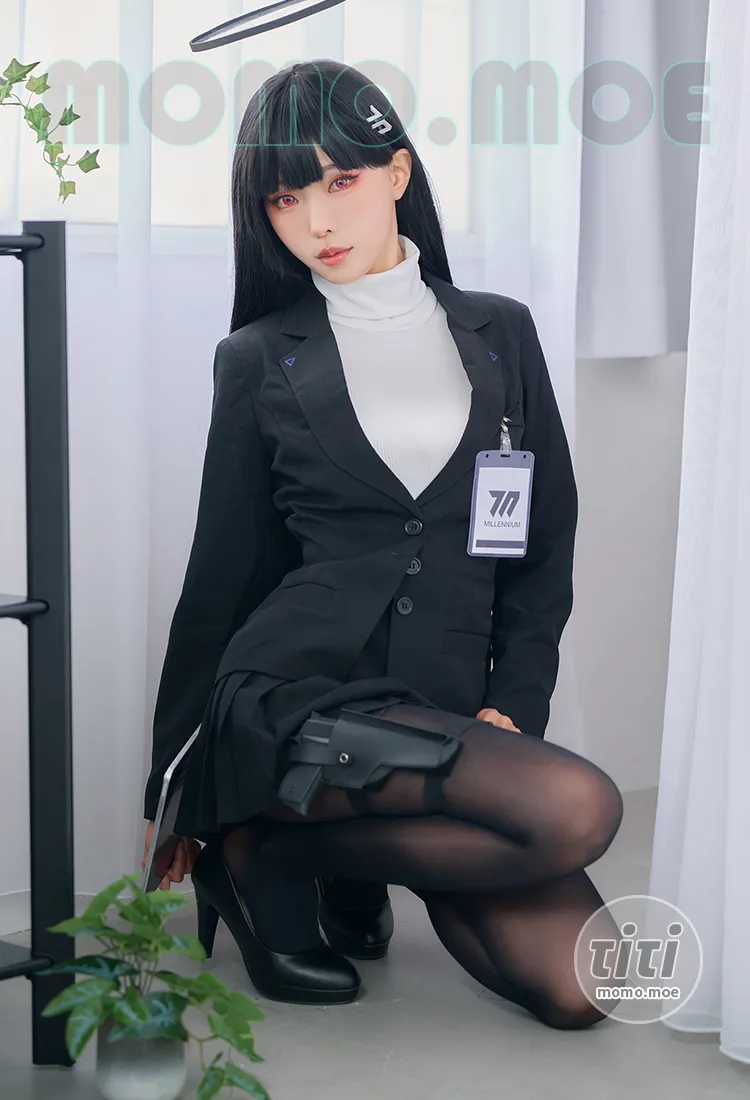 ElyEE子 – NO.208 Tsukatsuki Rio 調月莉音 [26P-48M]