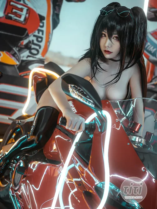 爆机少女喵小吉 NO.018 碧蓝航线-大凤 [31P1V 756MB]