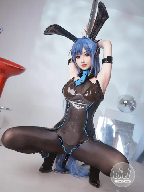 rioko凉凉子 – NO.094 花园兔女郎 [42P5V+649.33M]