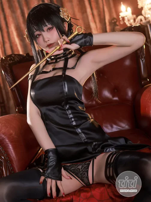 水淼Aqua – NO.119 约尔黑礼服 [66P-79MB]