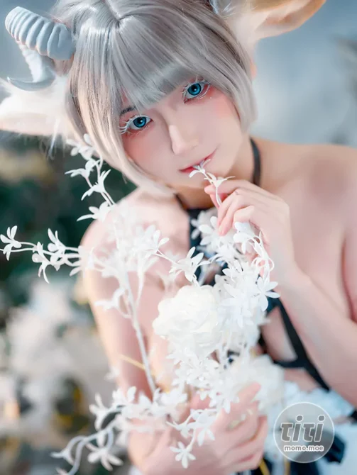 是三不是世w – NO.11 羊羊 [39P-1.17GB]