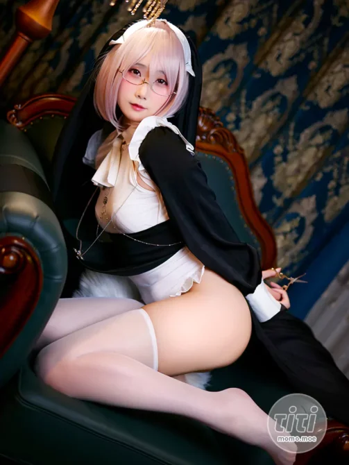 曉美媽 NO.033 痴-修女 [61P-146MB]