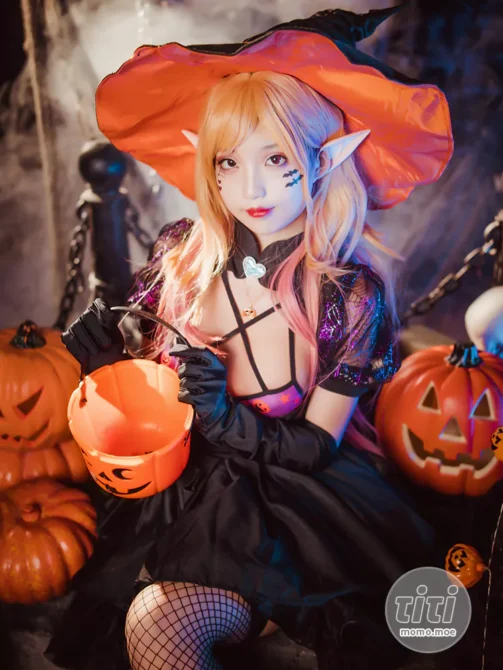 狐玖玖 – NO.01 喜多川万圣节 [14P-284MB]