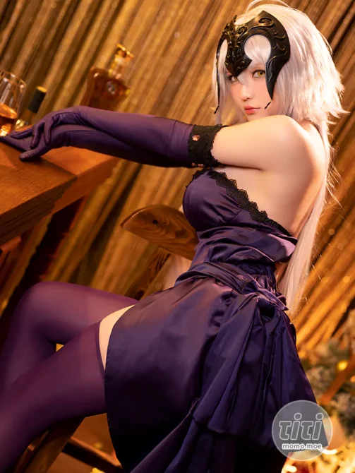 星之迟迟 – NO.144 圣诞赠品-黑贞 [41P-258MB]