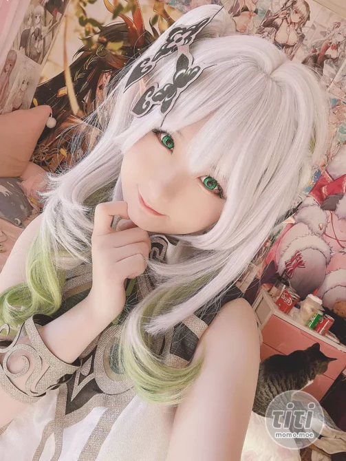 习呆呆(Misa呆呆) – 草神 [21P2V-34.7MB]