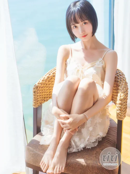 木绵绵OwO – NO.086 贩卖温柔 [23P-174M]