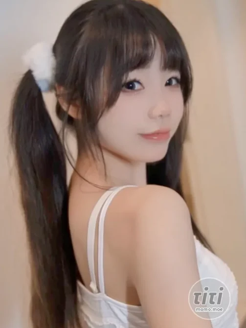 黏黏团子兔 – NO.021 (咬一口兔娘) 初恋的味道 [1V-440M]