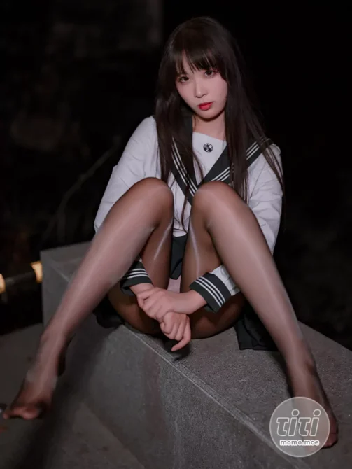 轩萧学姐 – NO.041 公路JK [60P-135MB]