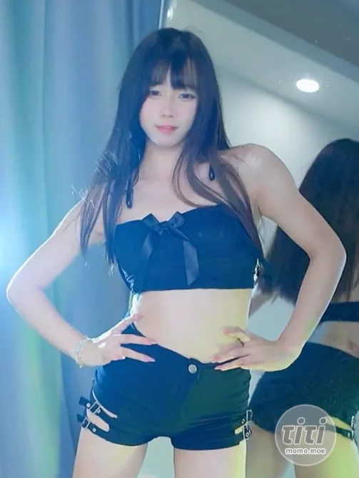 黏黏团子兔 – NO.033 (咬一口兔娘) 私人定制 -Shake [1V-850MB]