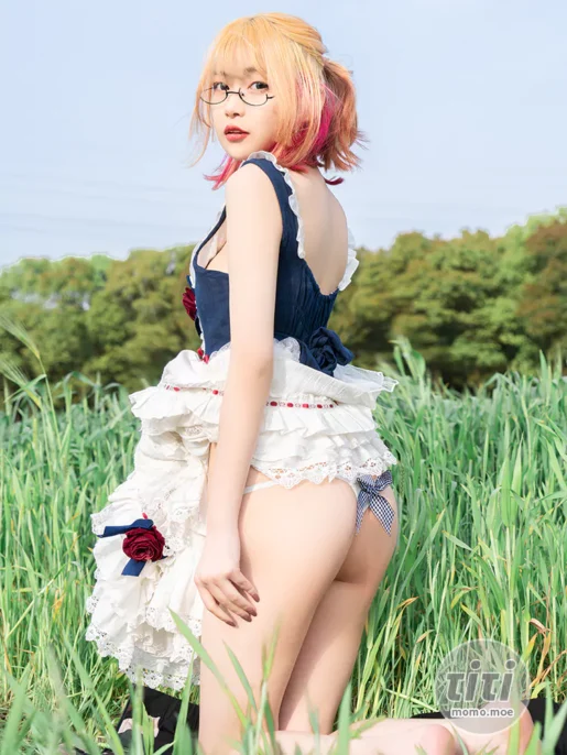 梨瑾瑾 – NO.017 户外LO裙 [22P-209M]