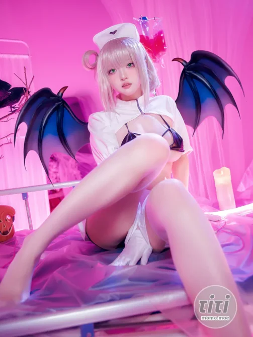 黑龙贯通 – NO.008 曼彻斯特 白衣恶魔 [14P-112MB]