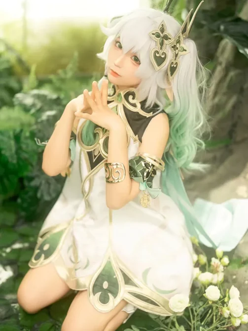 蠢沫沫 – NO.213 大慈树王 [25P-96MB]