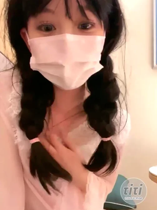 闻闻酱 – 作品合集 [8V-3.35G] 持续更新