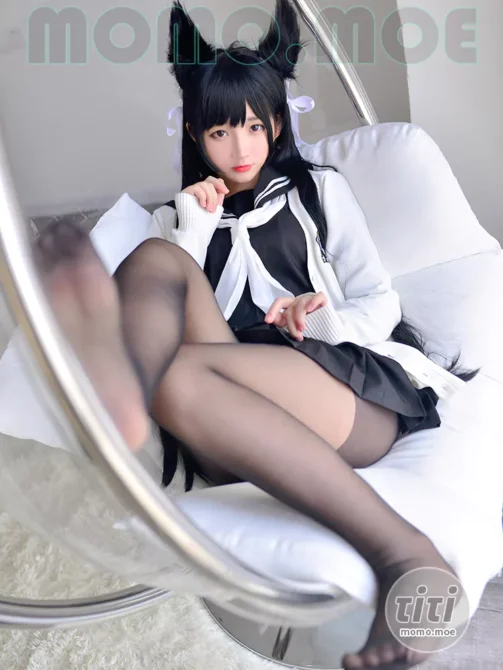 加冕鱼 – NO.001 爱宕 [26P-134M]