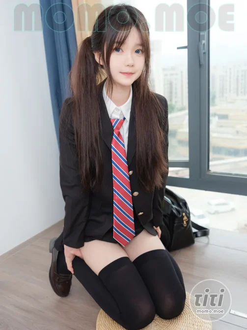 小恩 – NO.02 紧急企划 内部万元定制 小恩黑丝 (写真无水印版)[96P+1V-10.02GB]