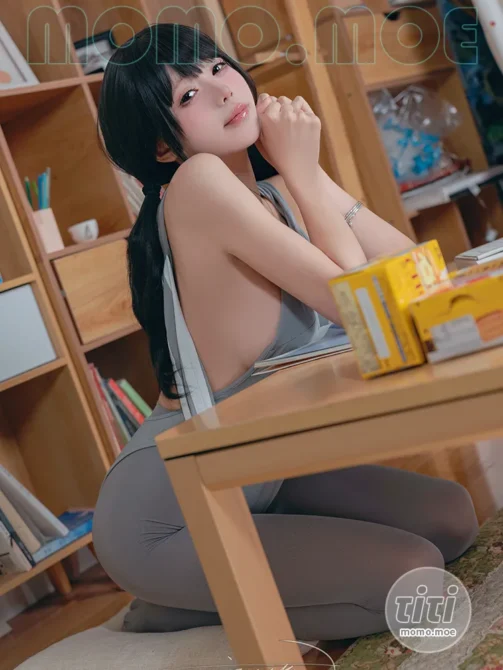 黏黏团子兔 – NO.113 (咬一口兔娘) 23年12月作品 小灰兔 [41P+1V-1.01GB]