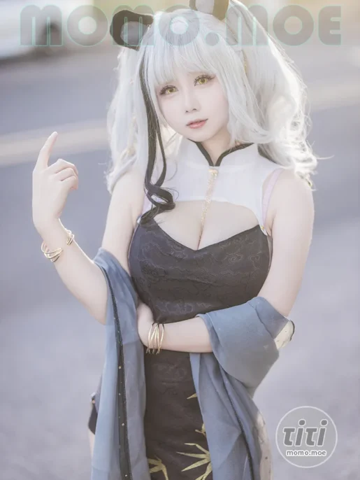 末夜787 – NO.19 舰长图 食铁兽场照 [9P-90MB]