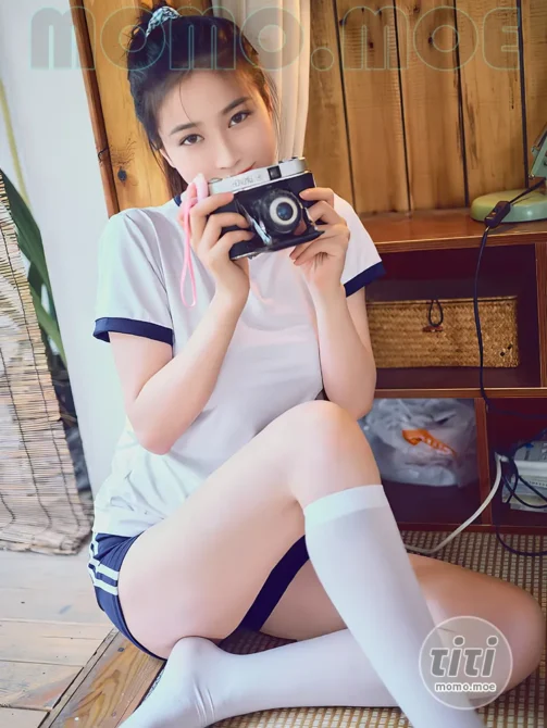 年年 – 运动服 [42P-176MB]