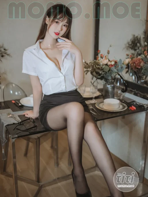 羽生三未 – NO.013 黑丝包臀OL [40P-624MB]