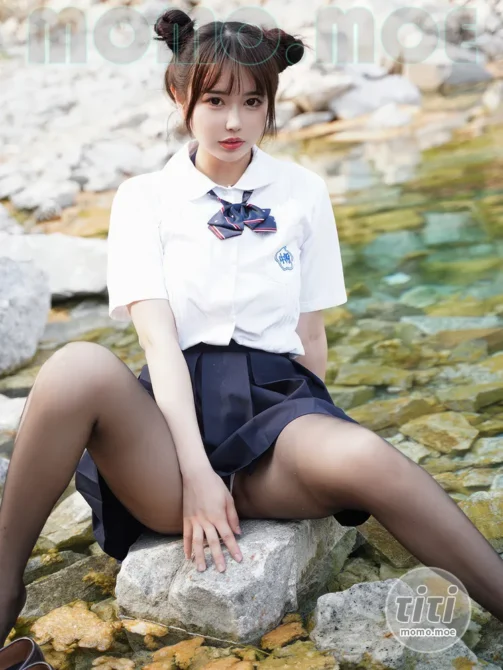 Tina很妖孽呀 – NO.24 小溪体操服死库水JK [56P-505M]