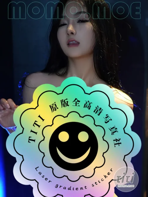 谭小灵 – NO.003 紫光灯下的诱惑 [76P-653MB]