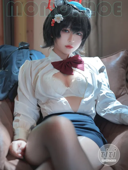 半半子 – NO.079 ガイド春日ツバキ [106P+6V-382MB]