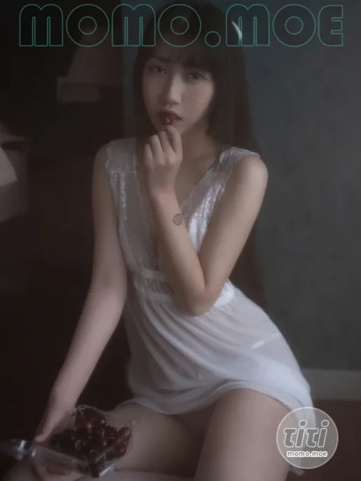 不呆猫 – NO.057 白月光 [53P-325M]