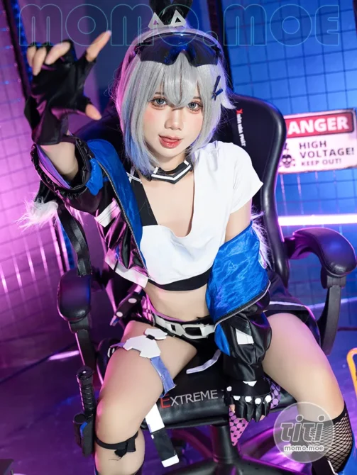 PoppaChan – NO.043 SilverWolf [139P+11V-1.20GB]