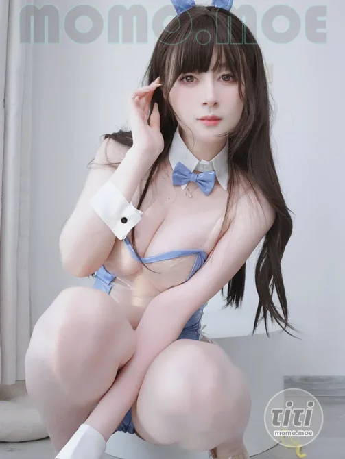 白银81 – NO.114 23年12月Fantia订阅 (23套) [277P+5V-2.11G]