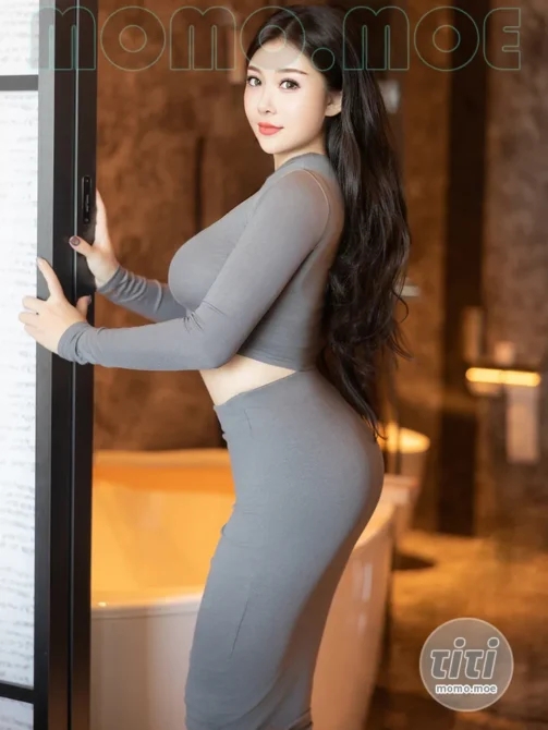 白洁Bseeie – NO.001 熟女黑丝 [83P+4V-2.09GB]