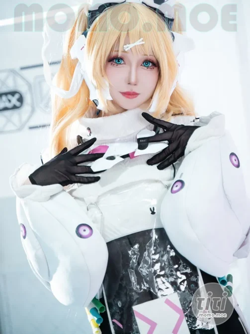 焖焖碳 – NO.039 交错战线莉普斯cos [18P-36M]