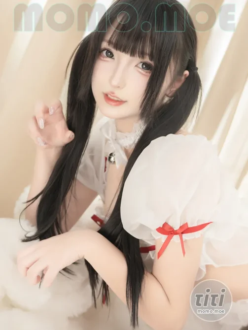 神楽坂真冬 – NO.209 草莓蛋糕 [75P+2V-249M]