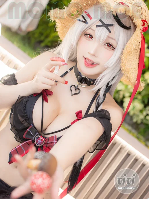 Takanashi Hanari – NO.013 Chloe [14P-41MB]