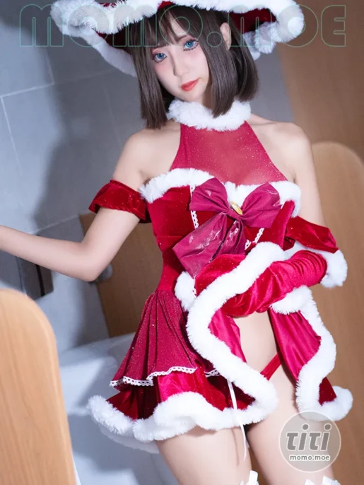 三水子 – NO.009 圣诞小裙子 [72P-366MB]