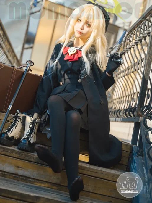 矢量鱼 – NO.019 笑面教授 [37P-558MB]