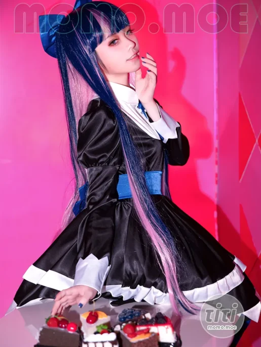 G44不会受伤 – NO.173 吊带袜天使 史朵巾 [20P-219M]