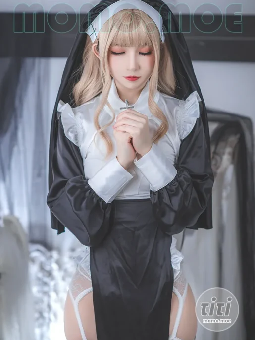 桃濑衣衣 – NO.002 修女 [59P+3V-189MB]